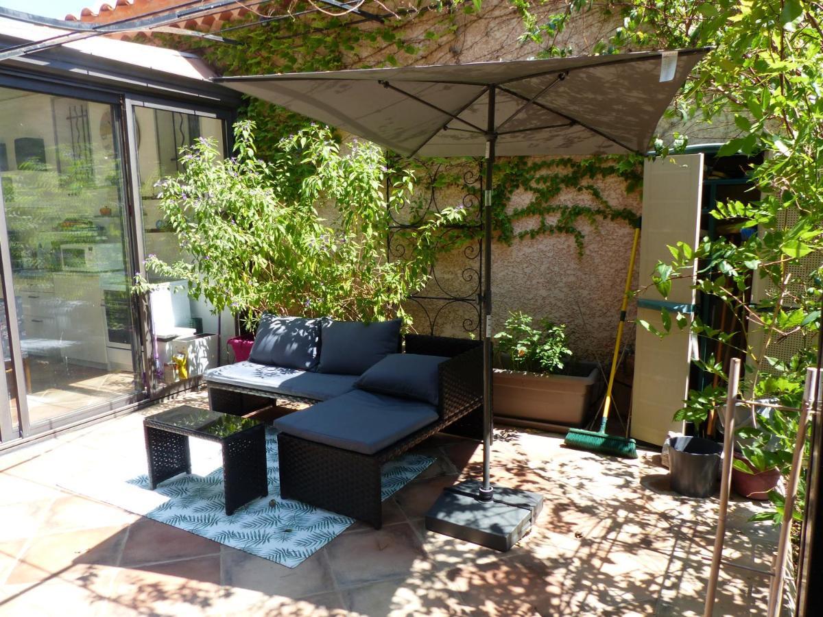 Logement Zen Sur La Colline Aux Mimosas Hyeres Exterior photo